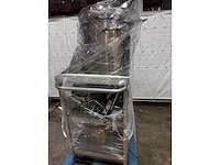 Potten en pannen op karretje - afbeelding 9 van  10