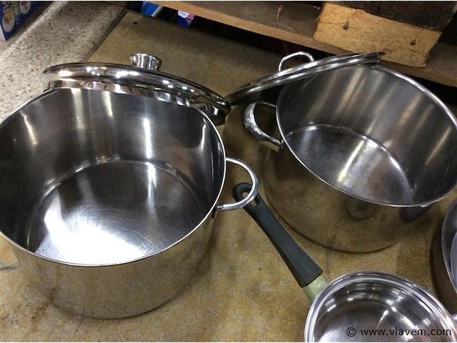 Potten en pannen - afbeelding 2 van  2