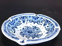 Potterie oud delft grote porseleinen asbak - afbeelding 1 van  5