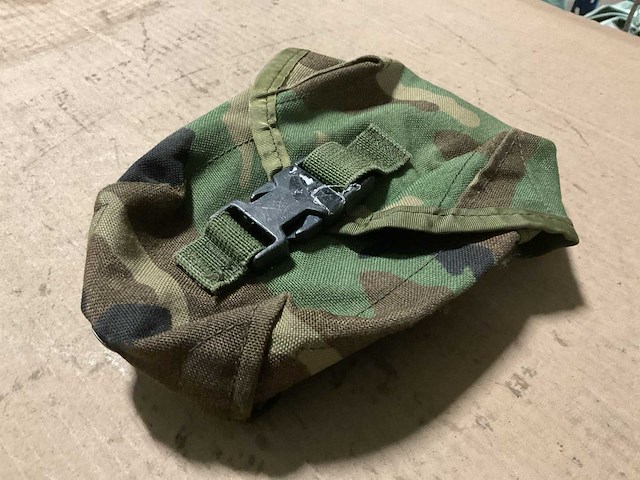 Pouch - afbeelding 1 van  4