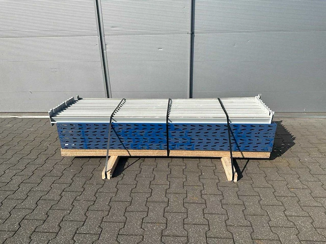 Povag - magazijnstelling 4x12 - afbeelding 1 van  3