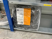 Povag 4 secties legbordstelling inclusief inhoud (festool) leidingen, onderdelen en werkplaats inventaris - afbeelding 6 van  19