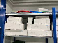 Povag 4 secties legbordstelling inclusief inhoud (festool) leidingen, onderdelen en werkplaats inventaris - afbeelding 13 van  19