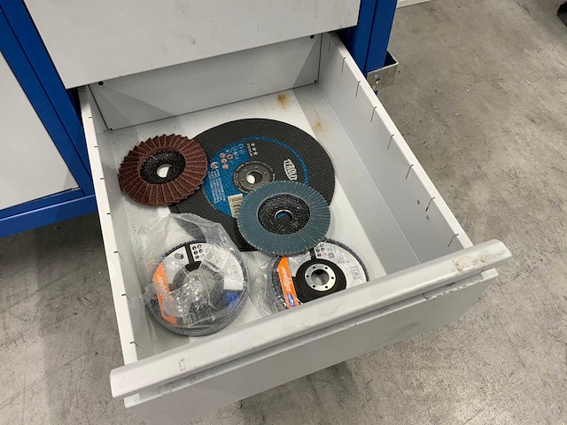 Povag gereedschapswagen met (weldkar / tyrolit) lastoebehoren - afbeelding 7 van  11