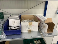 Povag legbordstelling met diverse (380v) elektra materialen - afbeelding 20 van  20