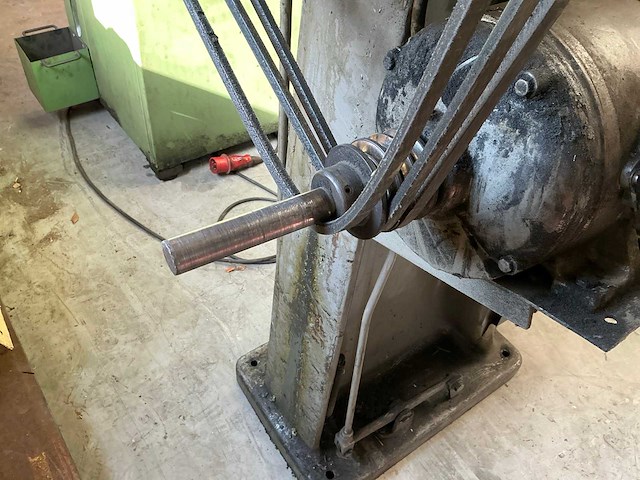 Povl møller ep30 excenterpers - afbeelding 2 van  4