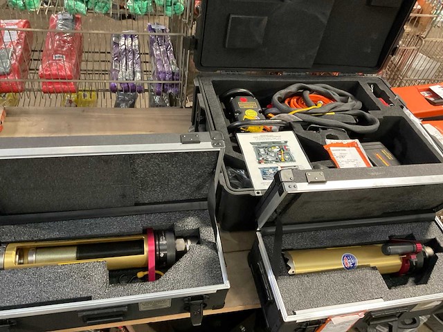 Power hank safety and rescue equipment set - afbeelding 1 van  12