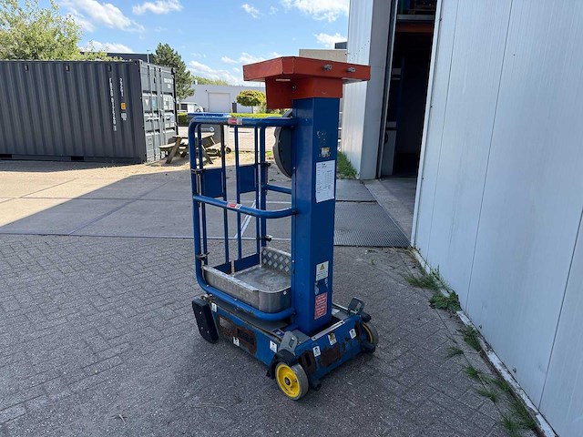 Power tower ltd - 2013 - peco-lift - mast-hoogwerker - afbeelding 3 van  13