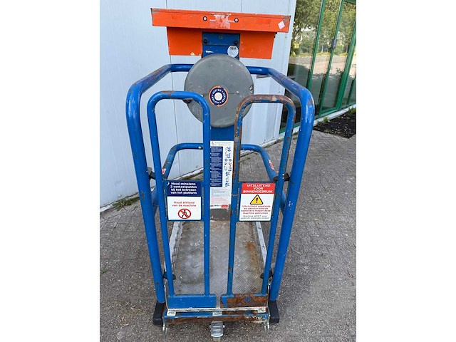 Power tower ltd - 2013 - peco-lift - mast-hoogwerker - afbeelding 6 van  13