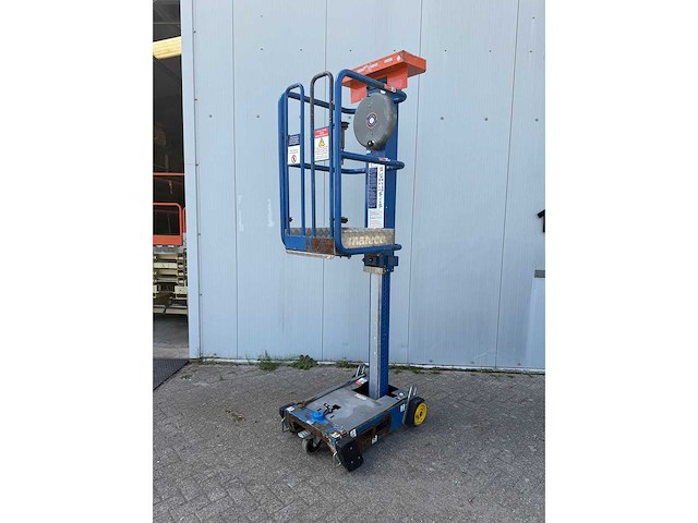 Power tower ltd - 2013 - peco-lift - mast-hoogwerker - afbeelding 7 van  13