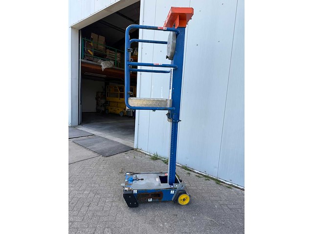 Power tower ltd - 2013 - peco-lift - mast-hoogwerker - afbeelding 8 van  13