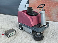 Powerbrush sweeper straatveegmachine - afbeelding 10 van  16
