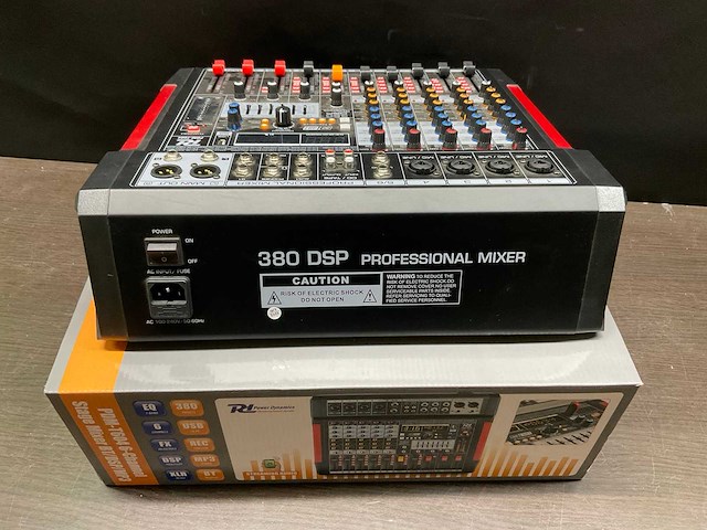 Powerdynamics - pdm-t604 - digitale mengtafel - afbeelding 4 van  6