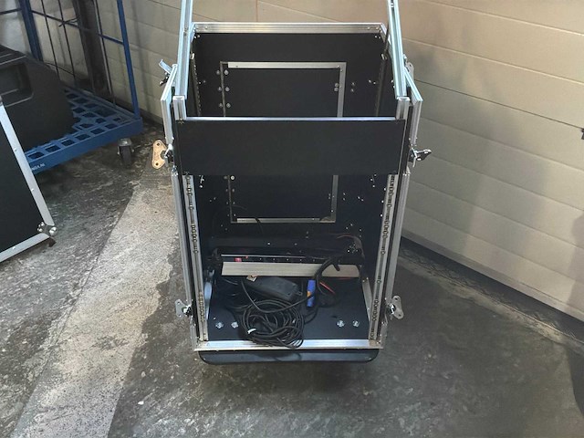 Powerdynamics flightcase - afbeelding 4 van  6
