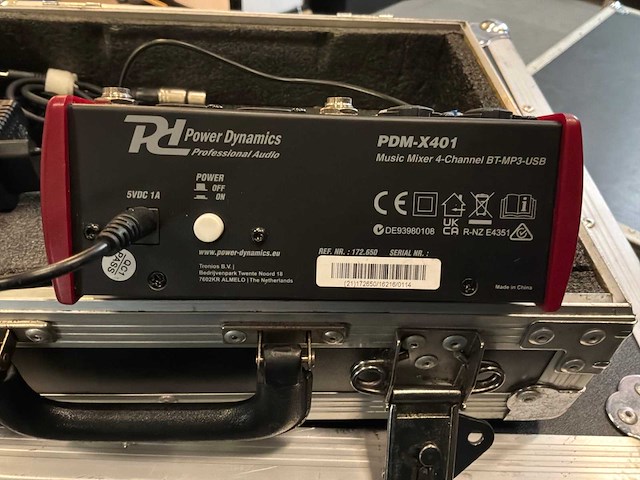 Powerdynamics pdm-x401 analoge mengtafel - afbeelding 3 van  3