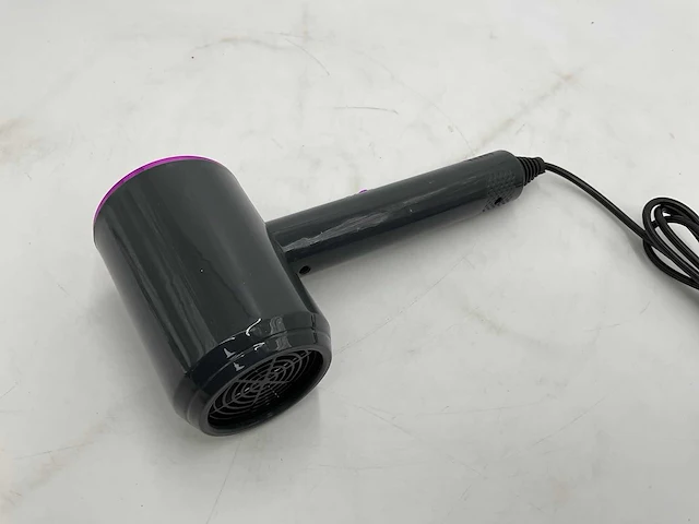 Powerfull hair dryer (100x) - afbeelding 5 van  11