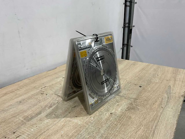 Powerplus - x055b - zaagblad 210 mm (5x) - afbeelding 2 van  5