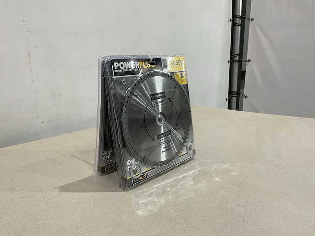 Powerplus - x055c - zaagblad 210 mm (5x) - afbeelding 4 van  5