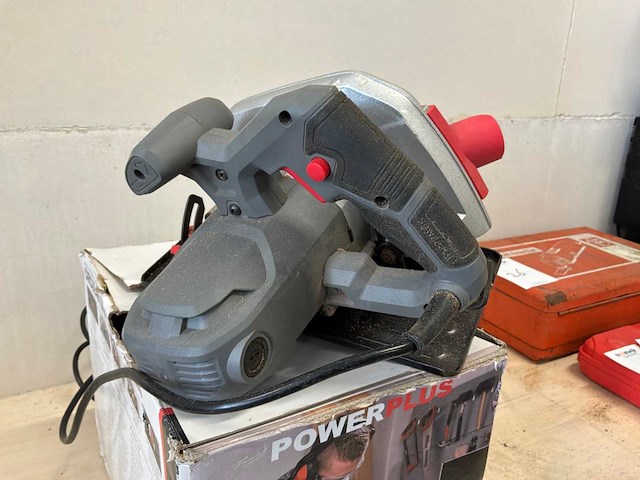 Powerplus cirkelzaagmachine - afbeelding 3 van  5