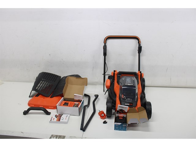 Powerplus powdpglws1 grasmaaier borstelloos 20v 340mm - afbeelding 5 van  5