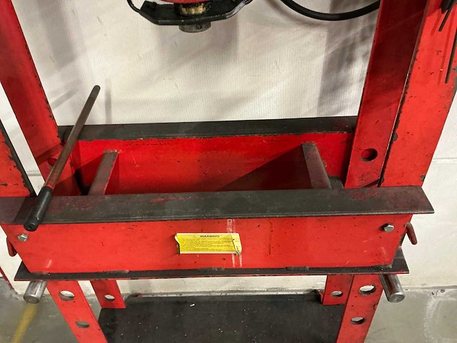 Powerplus tools 2 kolompers 40 ton - afbeelding 10 van  13
