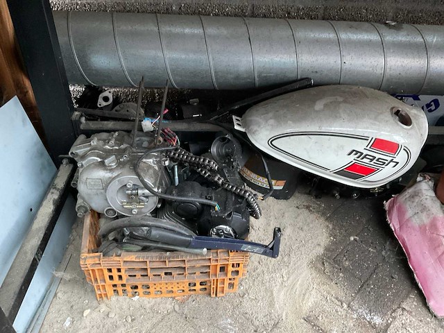 Powerplus werkbank met gereedschappen - afbeelding 3 van  17