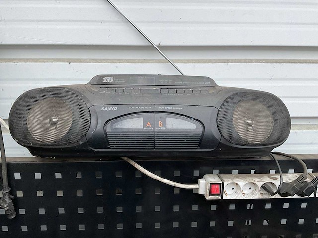 Powerplus werkbank met gereedschappen - afbeelding 6 van  17