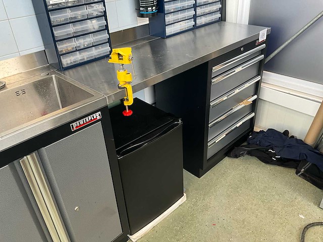 Powerplus werkstation - afbeelding 22 van  25