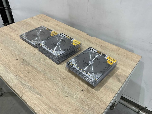 Powerplus x055a zaagblad 210 mm (25x) - afbeelding 1 van  6