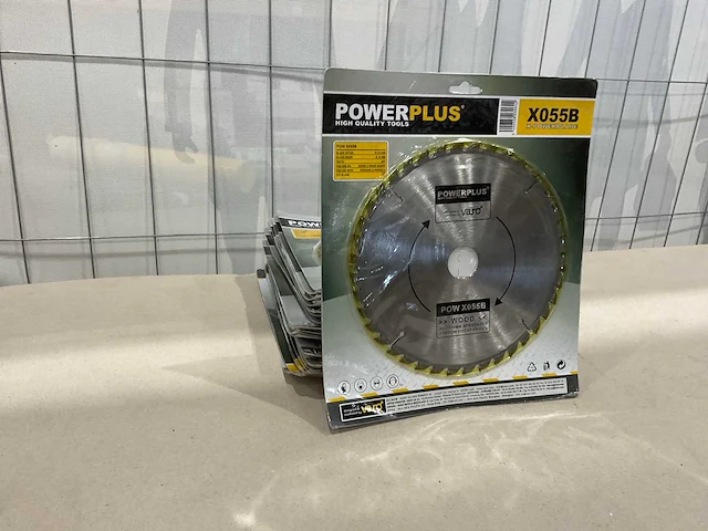 Powerplus x055b zaagblad 210 mm (25x) - afbeelding 1 van  5