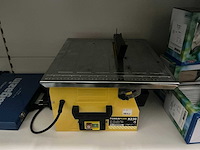 Powerplus x230 tegelsnijapparaat - afbeelding 1 van  2