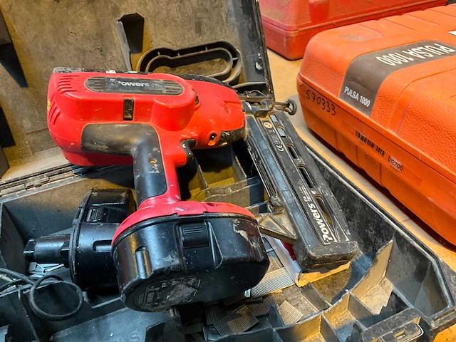 Powers f16 tacker - afbeelding 3 van  5