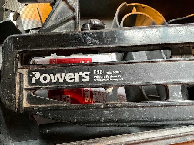 Powers f16 tacker - afbeelding 4 van  5
