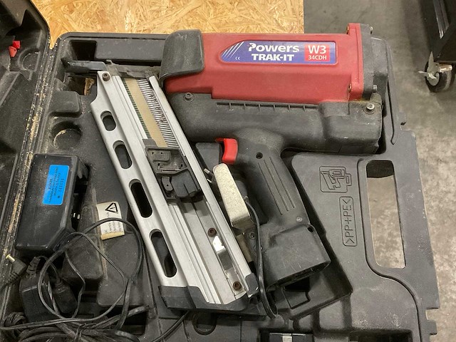 Powers fasteners trak-it w3 34cdh tacker - afbeelding 1 van  1