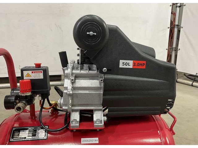 Powertech - compressor 50 liter - afbeelding 8 van  12