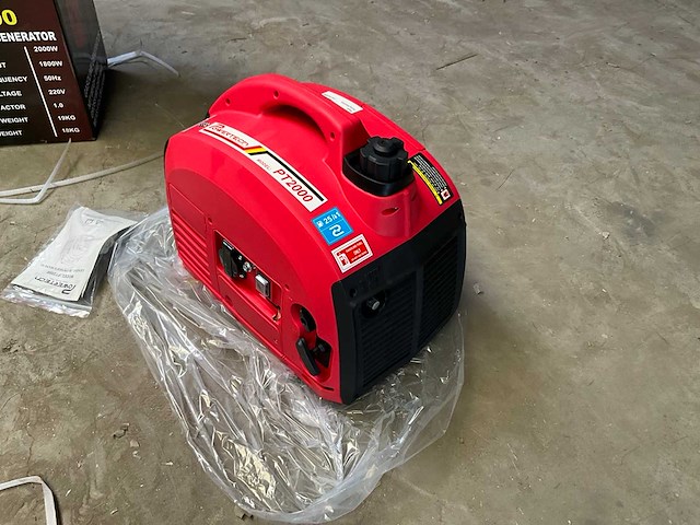 Powertech pt2000 noodstroomaggregaat - afbeelding 3 van  9