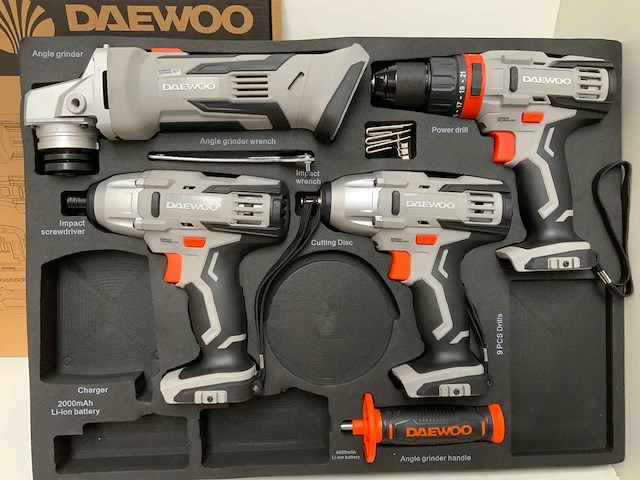 Powertool set - u force 4 in 1 - daewoo - afbeelding 7 van  13