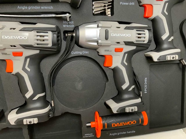 Powertool set - u force 4 in 1 - daewoo - afbeelding 1 van  13