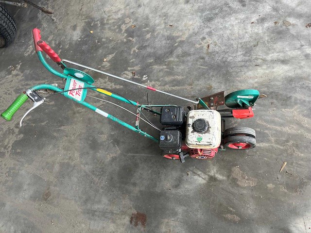 Powertrim 300-h professionele kantensnijder – honda gx120 – 25 cm - 140604-1-mlz - afbeelding 3 van  3