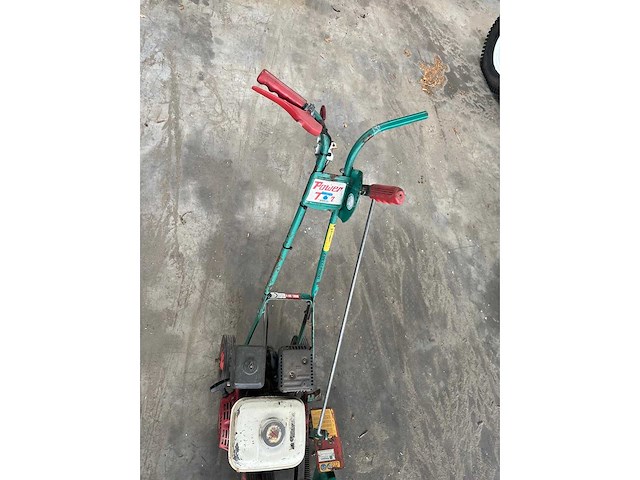 Powertrim 300-h professionele kantensnijder – honda gx120 – 25 cm - 140604-12-mlz - afbeelding 1 van  4