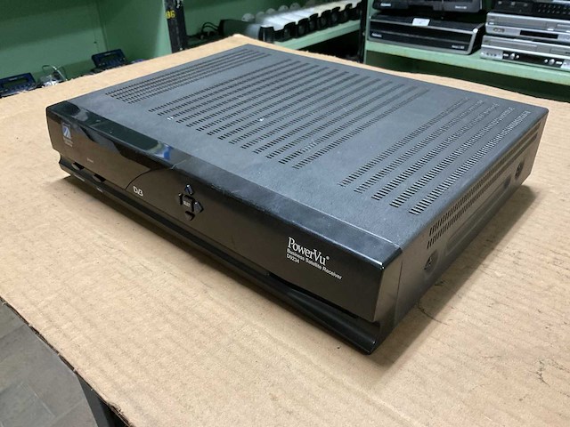 Powervu d9234 satellite receiver - afbeelding 2 van  4