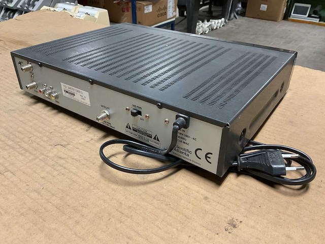 Powervu d9234 satellite receiver - afbeelding 4 van  4