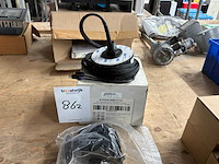 Poynting puck-2 mobiele breedbandantenne - afbeelding 2 van  4