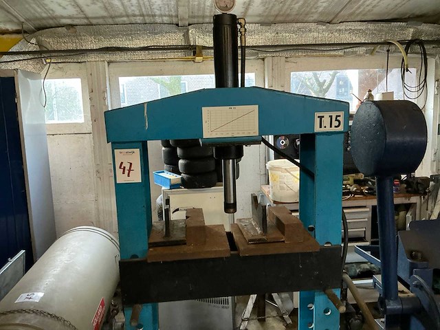 Pr15 garagepers 15ton - afbeelding 2 van  8