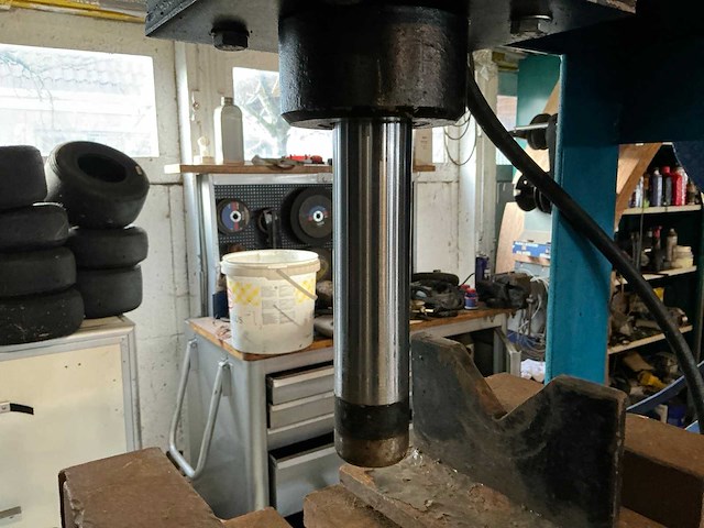 Pr15 garagepers 15ton - afbeelding 4 van  8