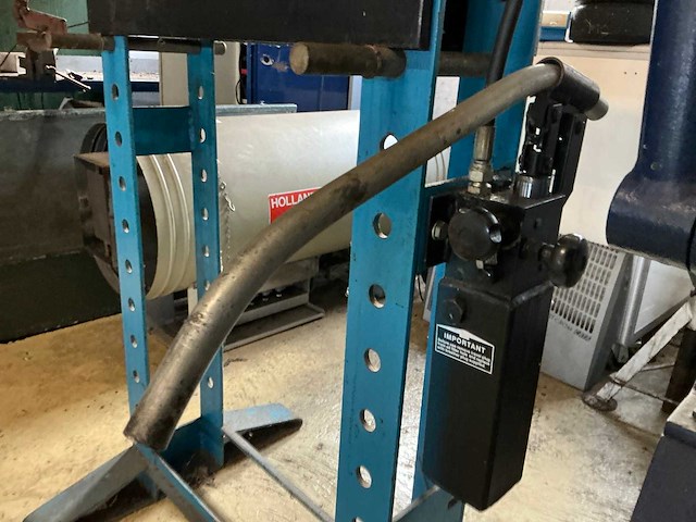 Pr15 garagepers 15ton - afbeelding 7 van  8