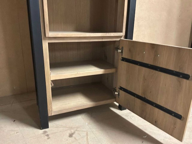 Praag boekenkast - afbeelding 4 van  13