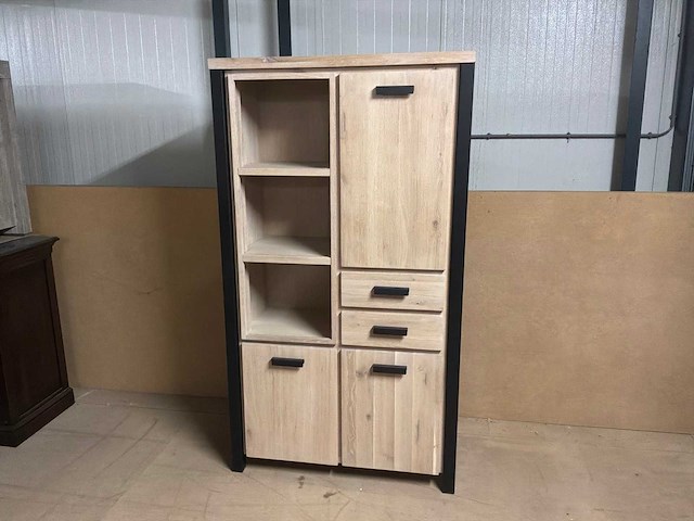 Praag buffetkast - afbeelding 1 van  11