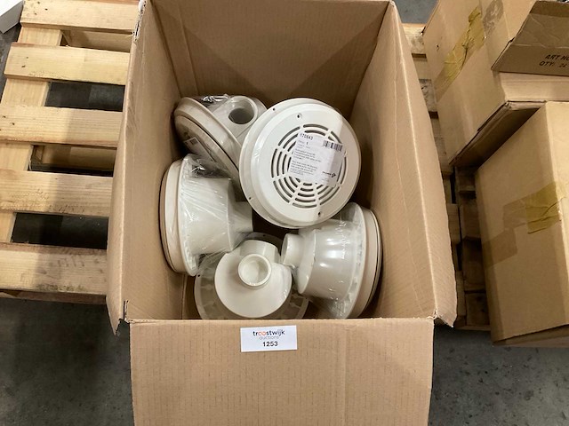 Praher plastics main drain ocean m5 stainless (6x) - afbeelding 1 van  2