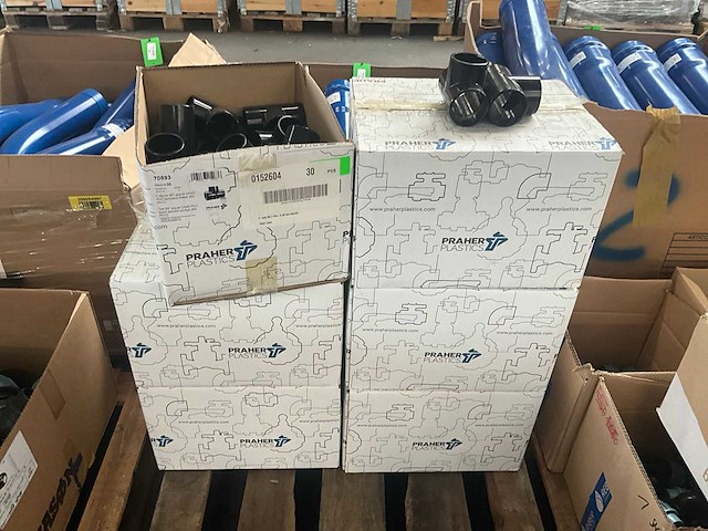 Praher plastics t-stuk 90 pvc-u 50mm lijmmof (180x) - afbeelding 4 van  5